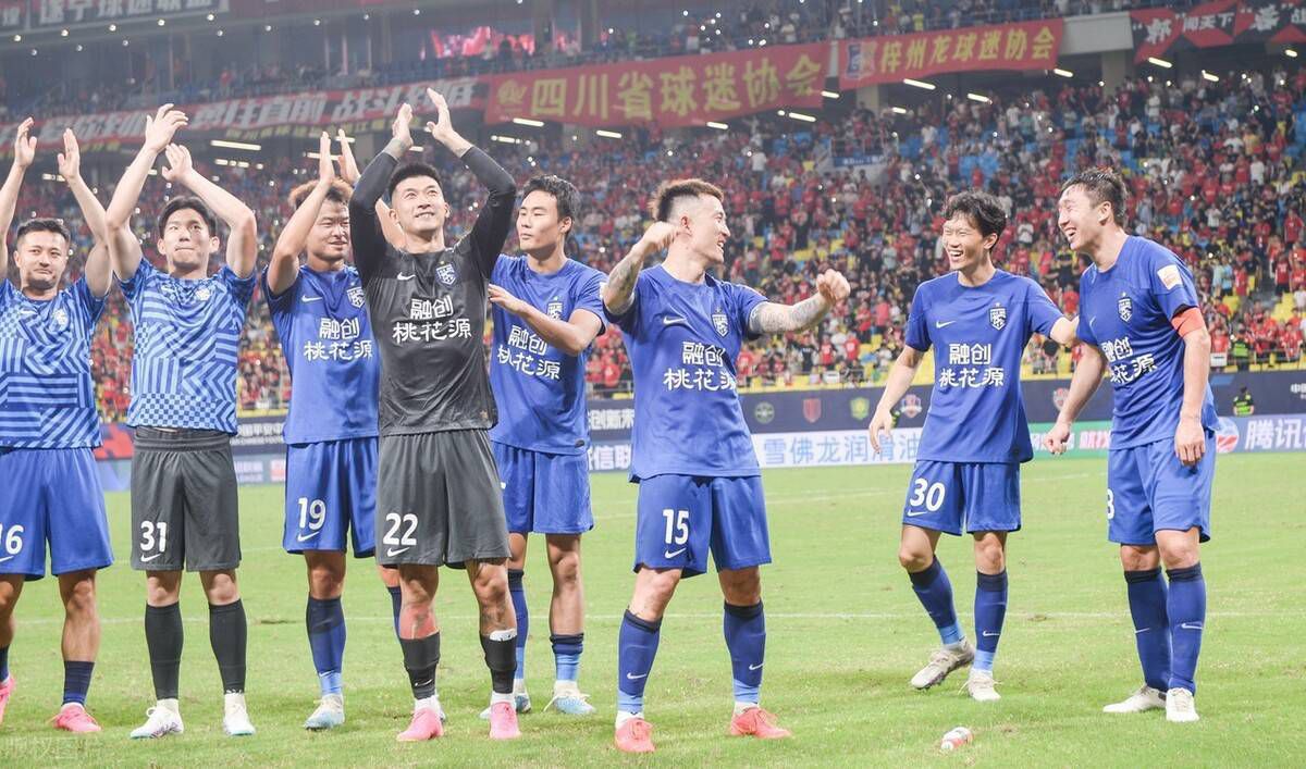 　　　　六级：异形向哪里往？　　　　对一个通俗不雅众来讲，履历重重惊悚后，还能理清片中异形降生的进程，已值得表彰。